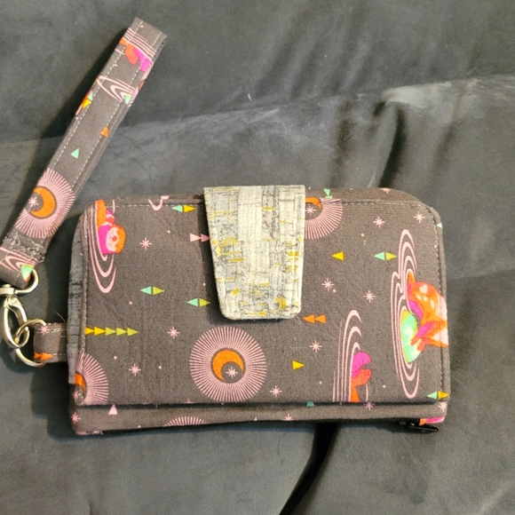 SEAL SATURN COSMOS WRISTLET WALLET - Picture 1 of 11